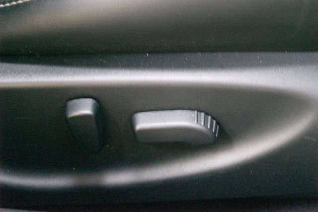 Used 2016 Nissan Maxima Platinum FWD image 12
