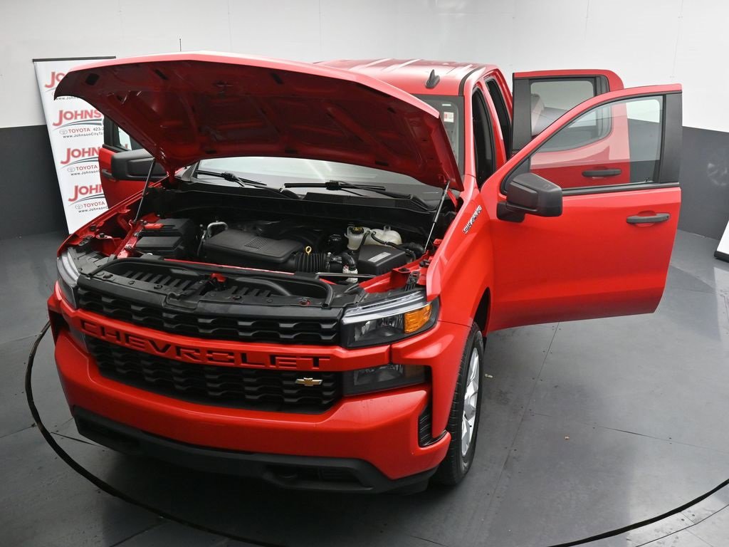 Used 2020 Chevrolet Silverado 1500 Custom w/ Custom Value Package image 40