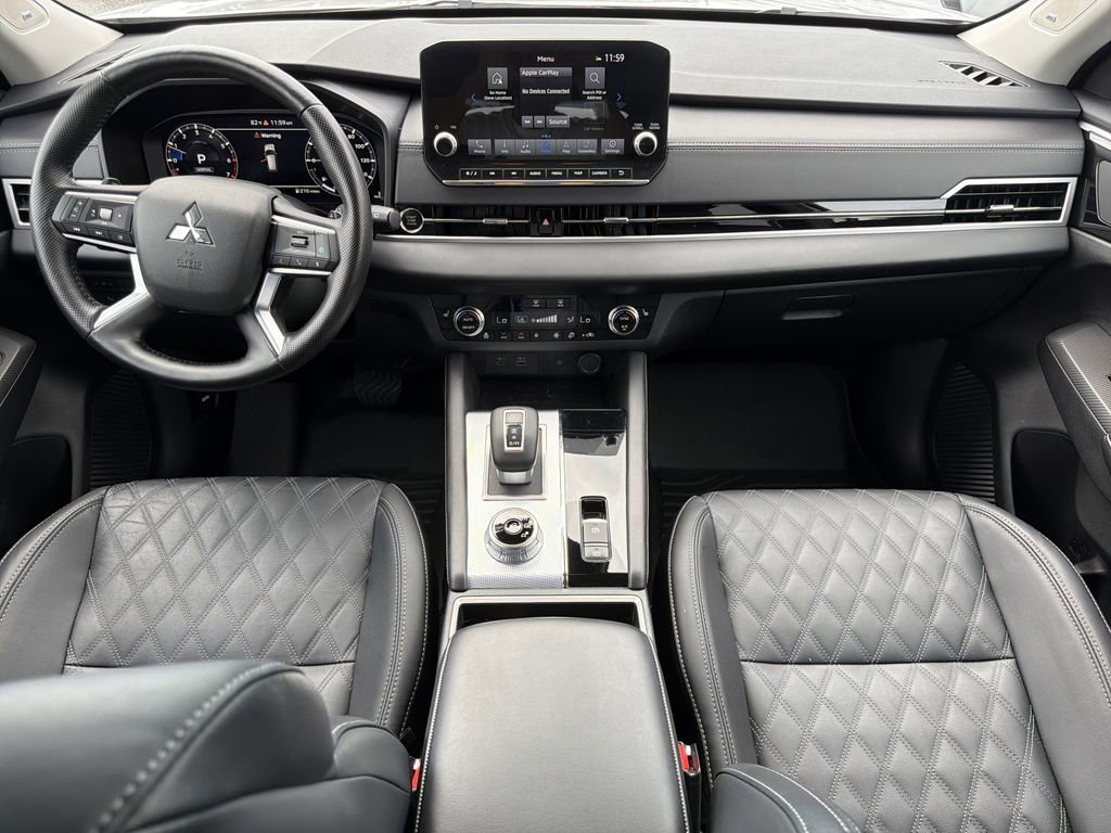 Used 2024 Mitsubishi Outlander SEL image 14