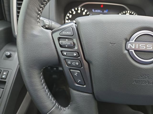 Used 2024 Nissan Frontier SL w/ Technology Package image 18