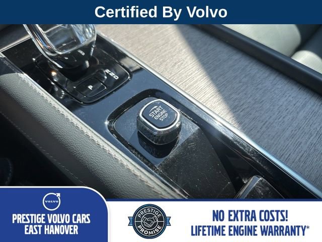Certified 2024 Volvo XC90 B6 Ultimate w/ Protection Package Premier image 30