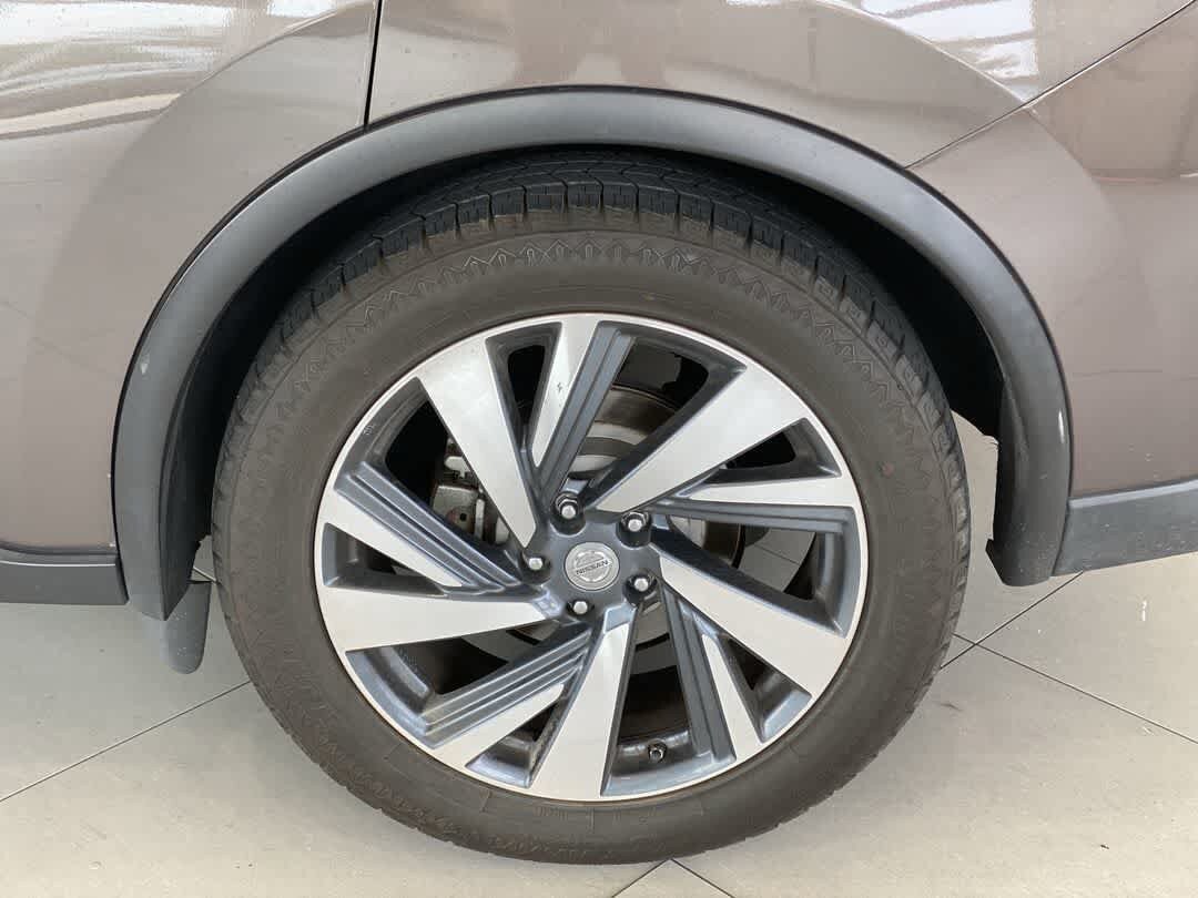 Used 2015 Nissan Murano Platinum w/ Cargo Package AWD/4WD image 13