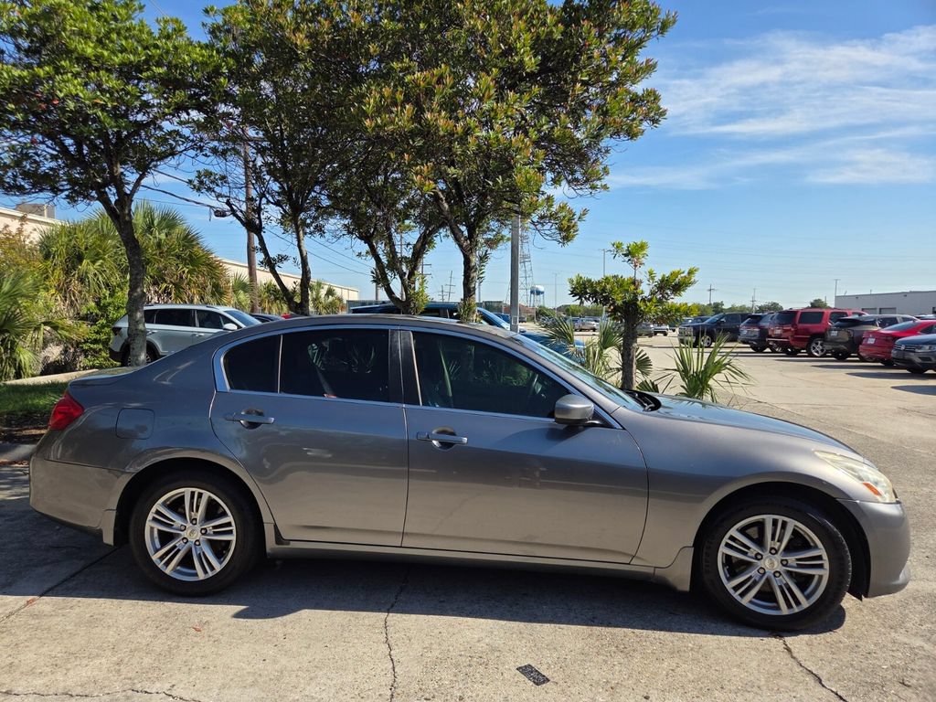 Used 2013 INFINITI G37 x Sedan w/ Premium Pkg AWD/4WD image 8