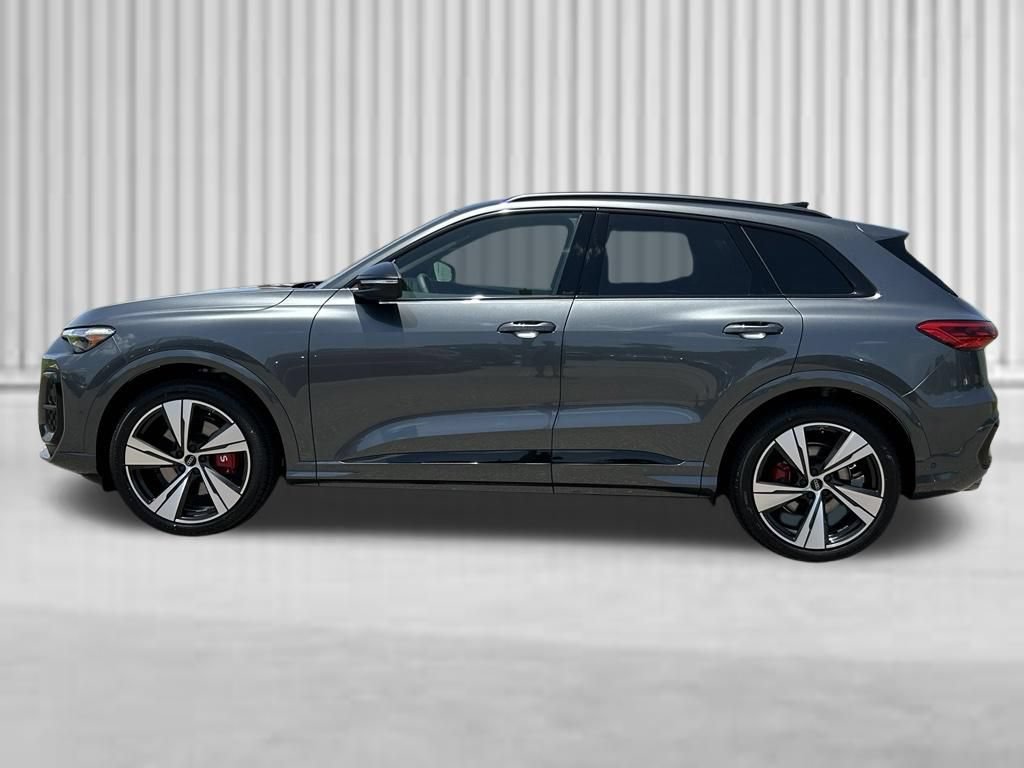 New 2026 Audi SQ5 Premium Plus AWD/4WD image 2