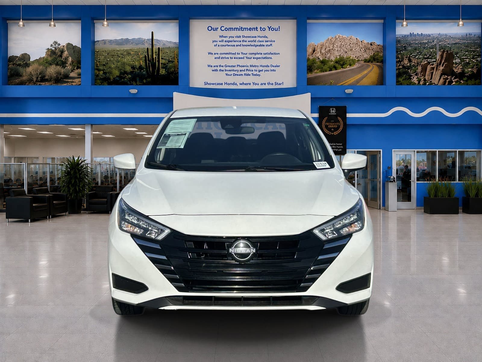 Used 2025 Nissan Versa SV FWD image 5