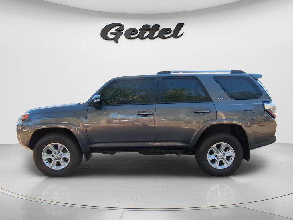 Used 2023 Toyota 4Runner SR5 Premium w/ Moonroof Package AWD/4WD image 8