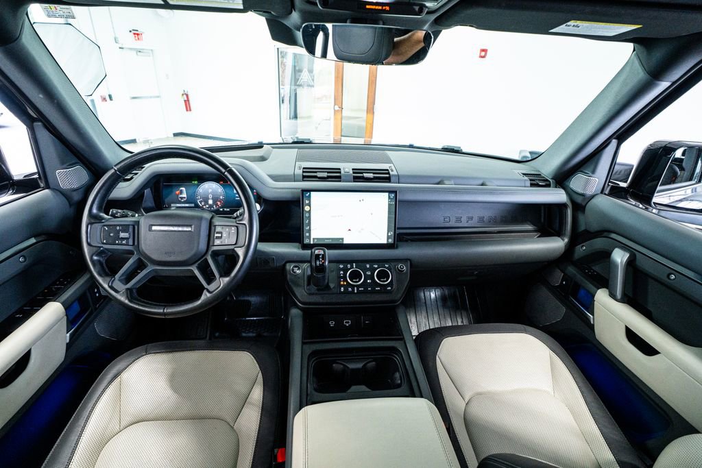 Used 2023 Land Rover Defender 130 X-Dynamic SE image 56