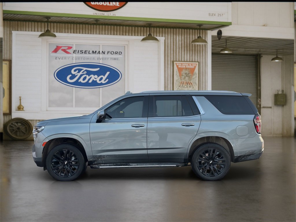 Used 2023 Chevrolet Tahoe LT w/ Luxury Package image 3