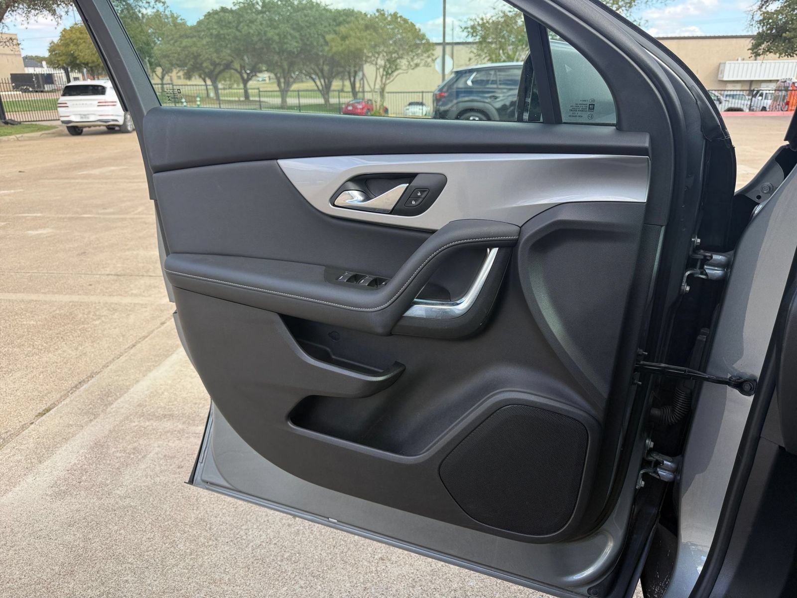 Used 2026 Chevrolet Blazer LT AWD/4WD image 18