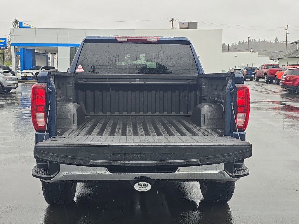 Certified 2023 GMC Sierra 1500 Pro w/ Pro Value Package AWD/4WD image 9