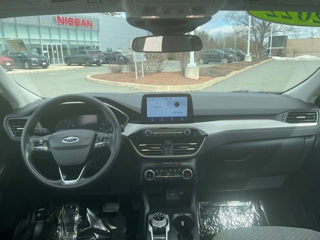 Used 2022 Ford Escape SE w/ Convenience Package image 16