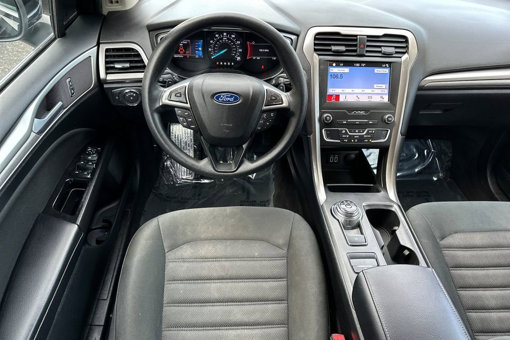Used 2019 Ford Fusion SE image 14