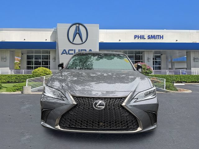 Used 2022 Lexus ES 350 F Sport w/ Accessory Package 2 FWD image 2