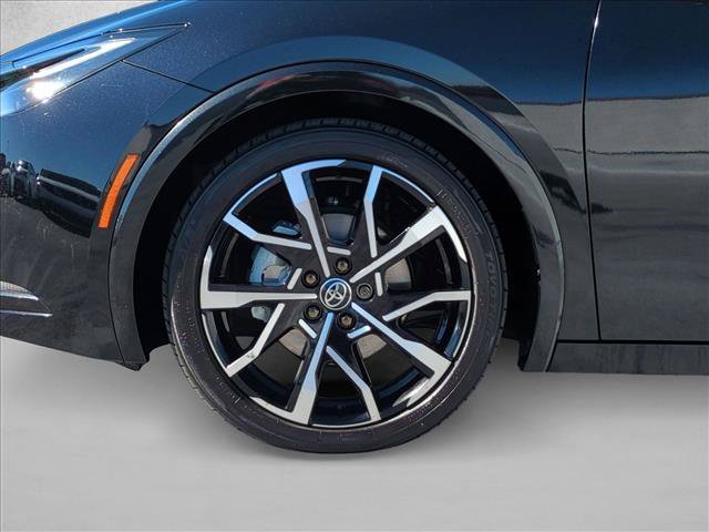 Certified 2025 Toyota Prius Plug-In Hybrid FWD image 22