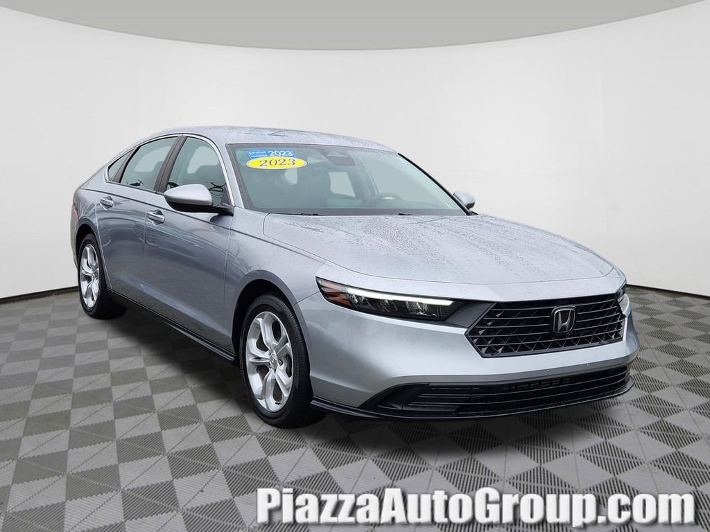 Certified 2023 Honda Accord LX image 1