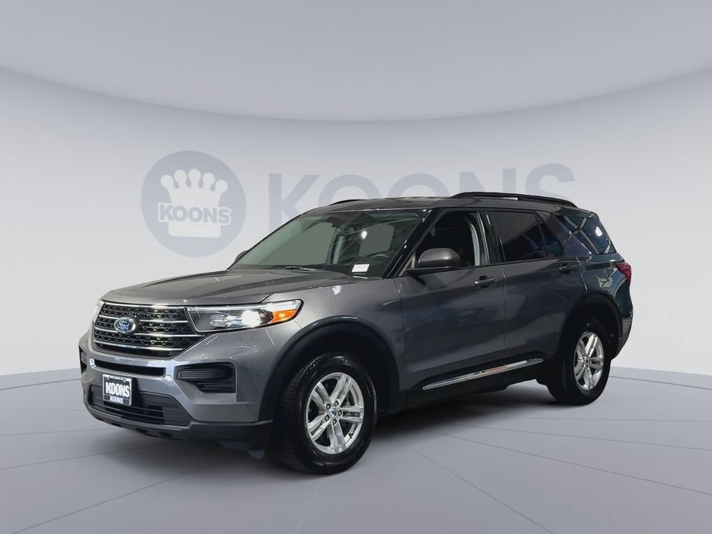 Used 2023 Ford Explorer XLT AWD/4WD image 5