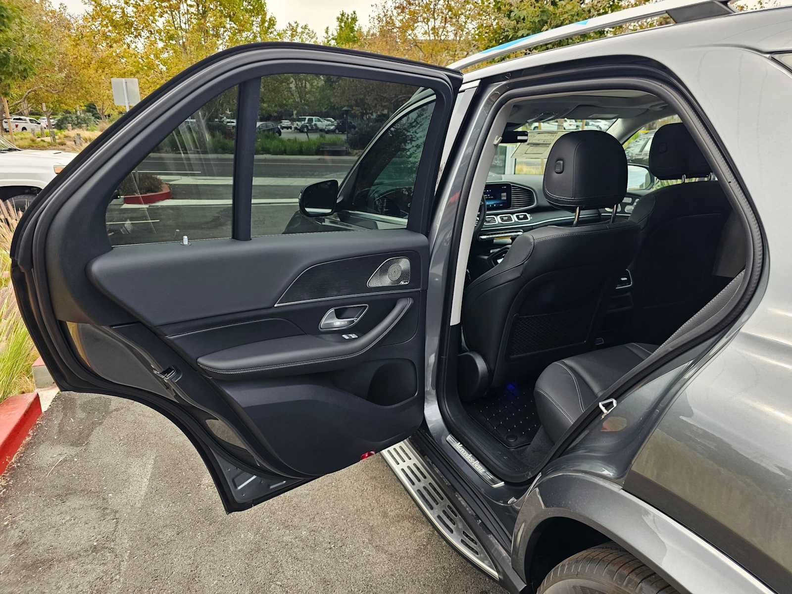 New 2026 Mercedes-Benz GLE 450 4MATIC image 15