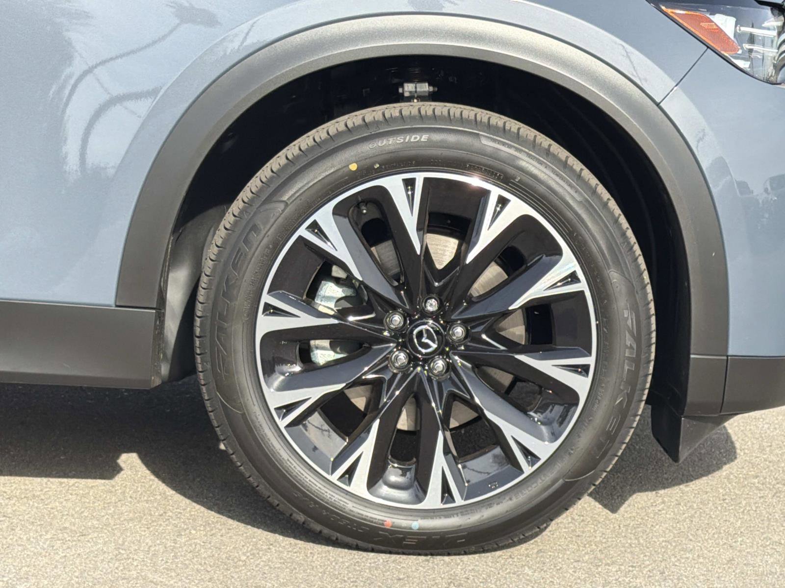 New 2026 MAZDA CX-90 Plug-In Hybrid w/ Premium Plus image 27