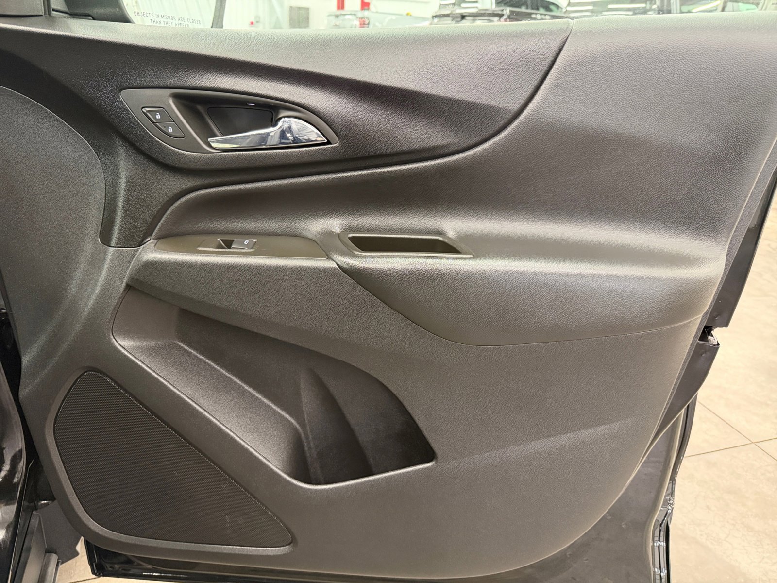 Used 2023 Chevrolet Equinox LT AWD/4WD image 24