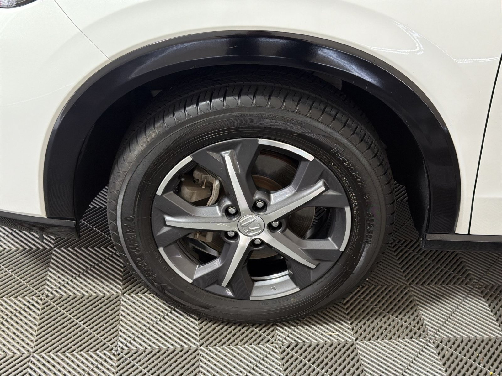 Used 2023 Honda HR-V EX-L image 12