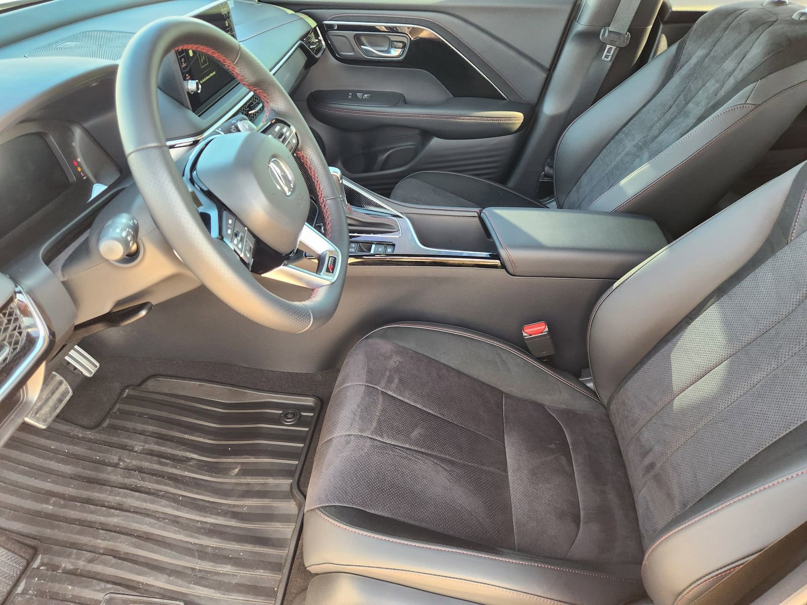 Used 2025 Acura ADX A-Spec image 13