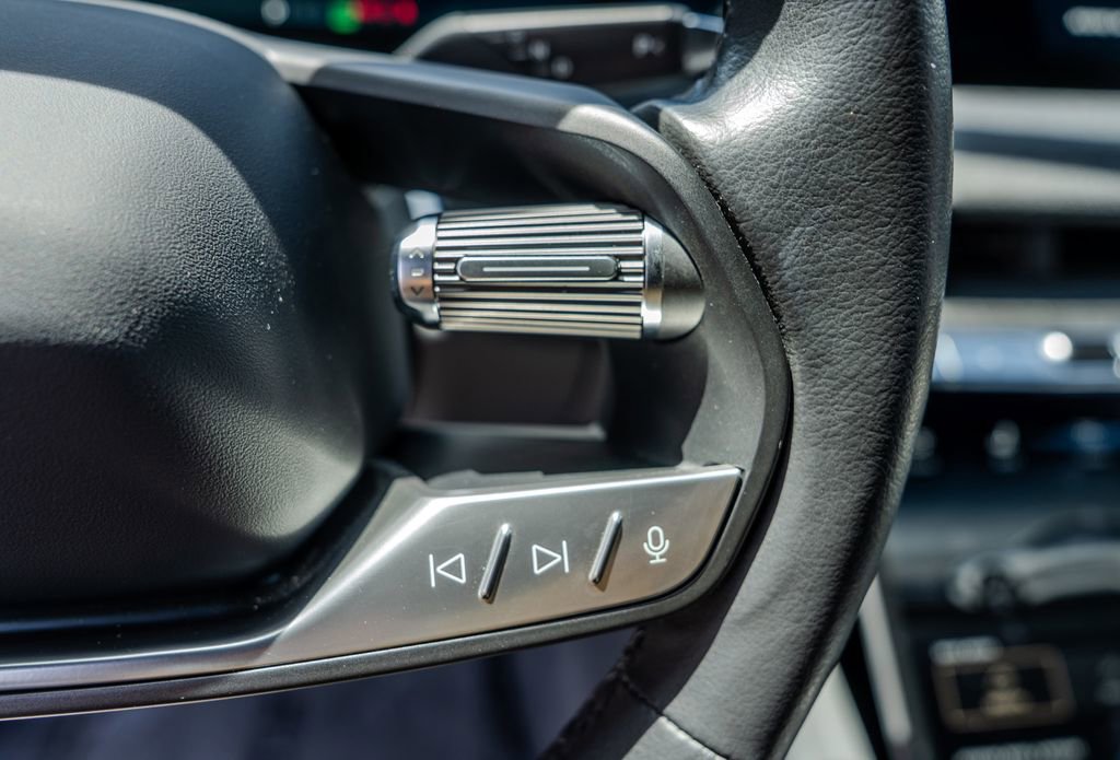 Used 2024 Lucid Air Pure image 7