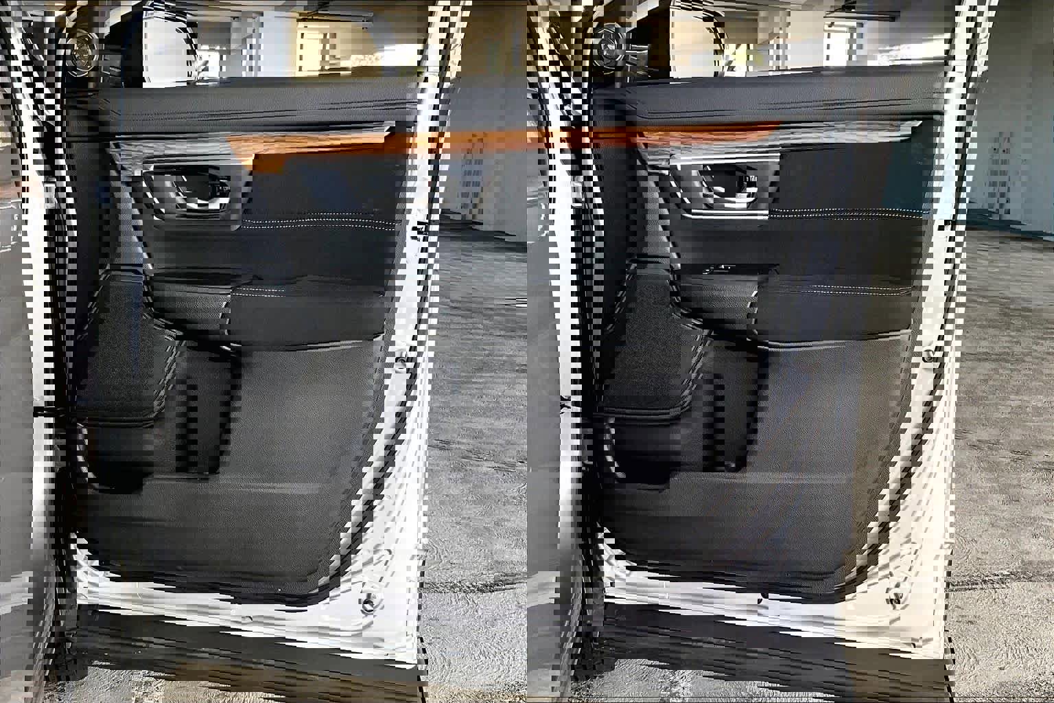 Used 2018 Honda CR-V EX image 20