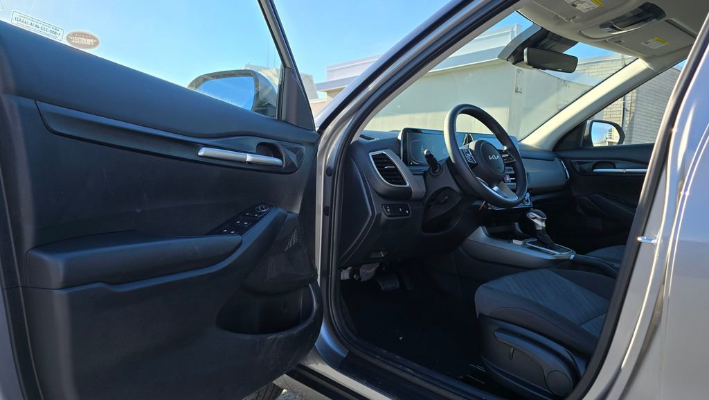 Certified 2026 Kia Seltos LX image 21