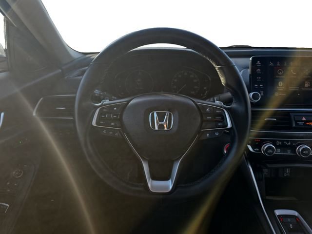 Used 2018 Honda Accord Touring image 18