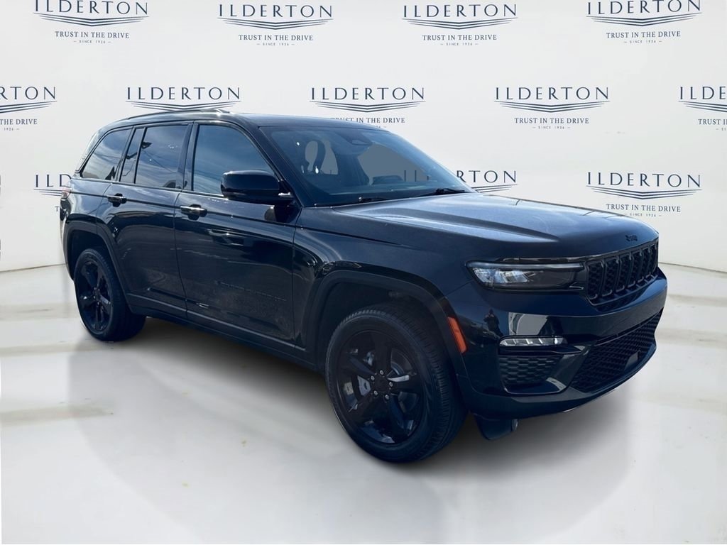 Used 2024 Jeep Grand Cherokee Limited w/ Black Appearance Package image 5