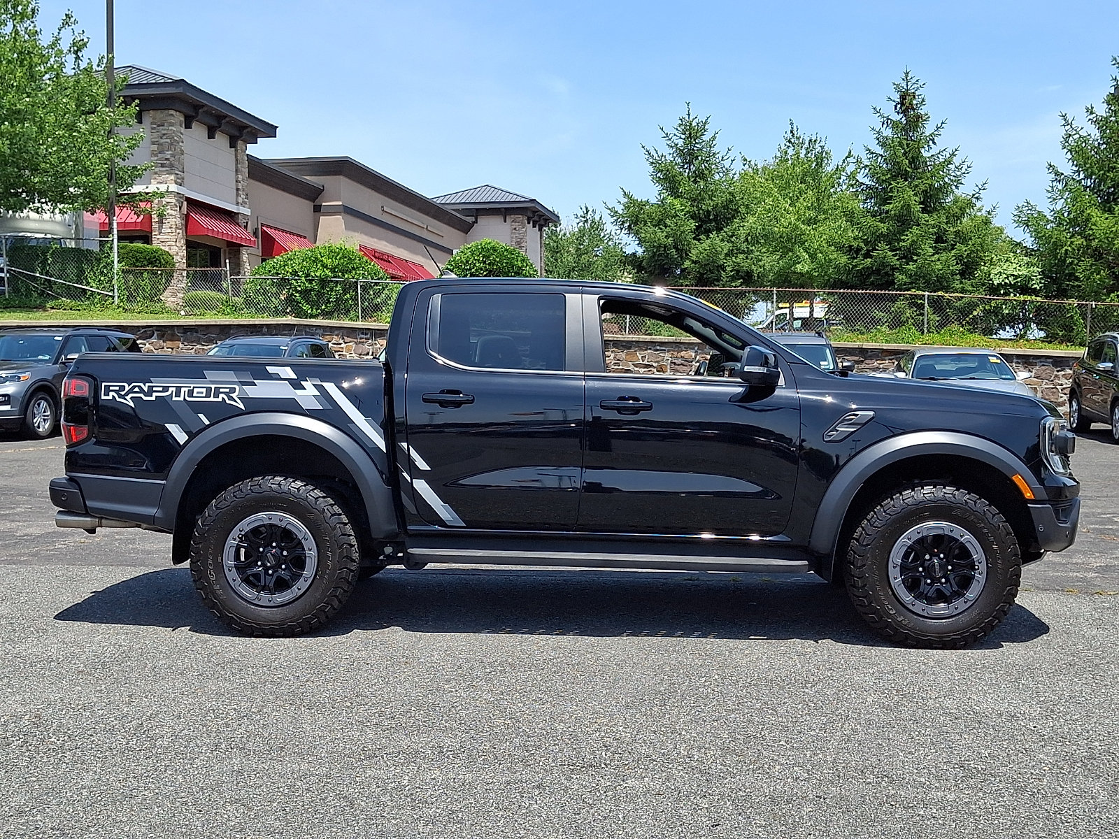 Used 2024 Ford Ranger Raptor AWD/4WD image 7