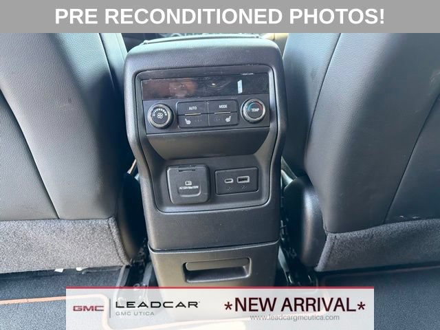 Used 2023 GMC Acadia AT4 w/ Technology Package AWD/4WD image 22