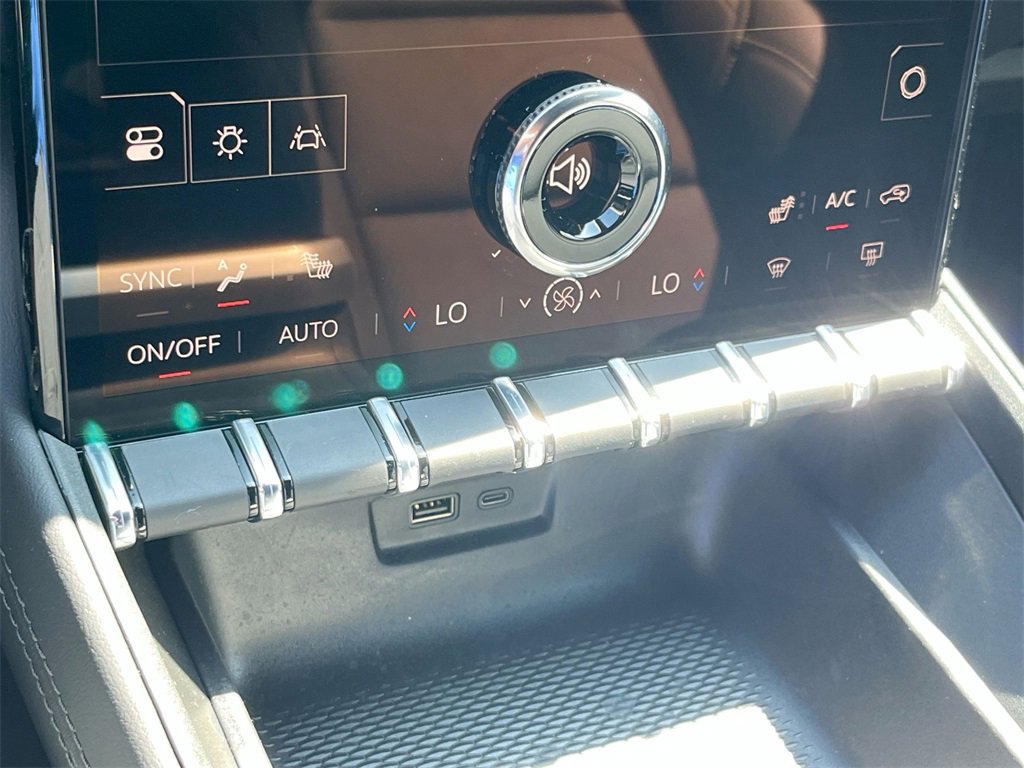 New 2026 GMC Terrain Elevation w/ Elevation Premium Package image 16