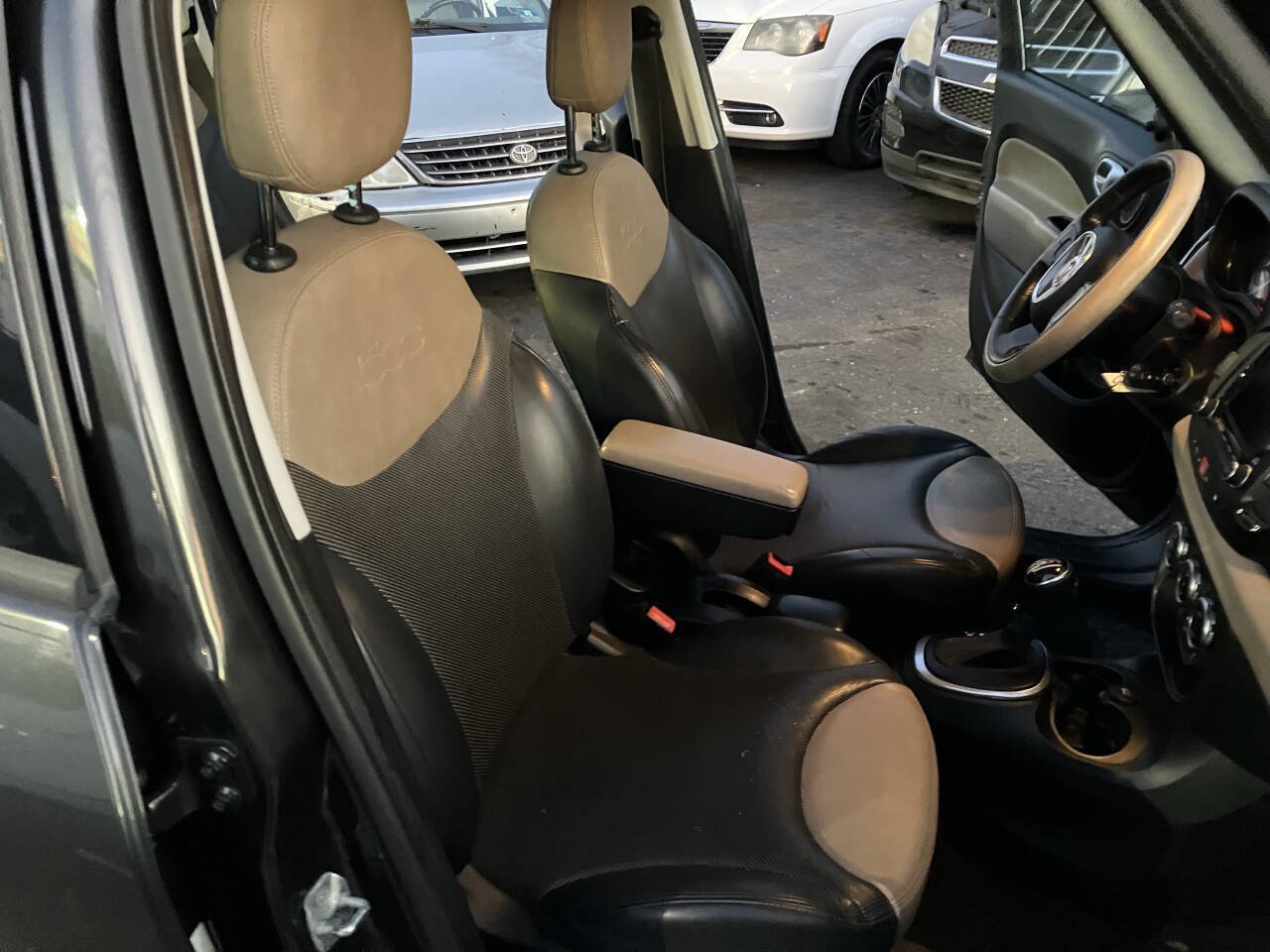 Used 2014 FIAT 500L Lounge FWD image 30
