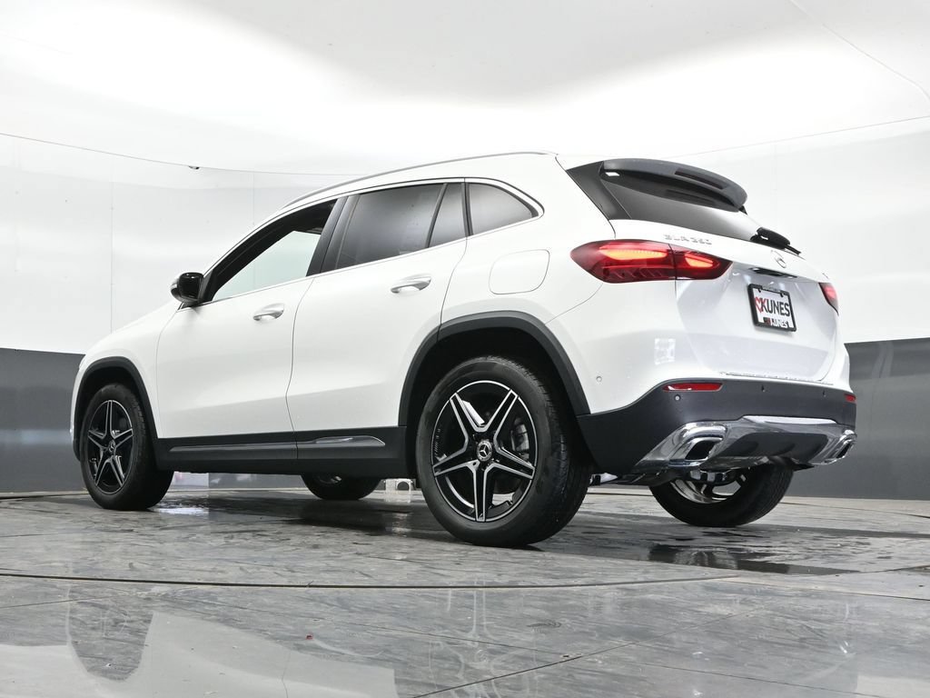 New 2026 Mercedes-Benz GLA 250 4MATIC image 39