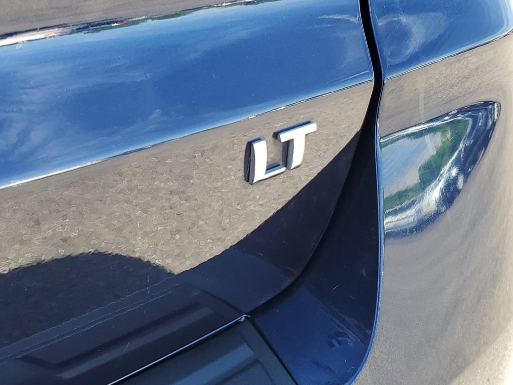 Used 2017 Chevrolet Traverse LT FWD image 35