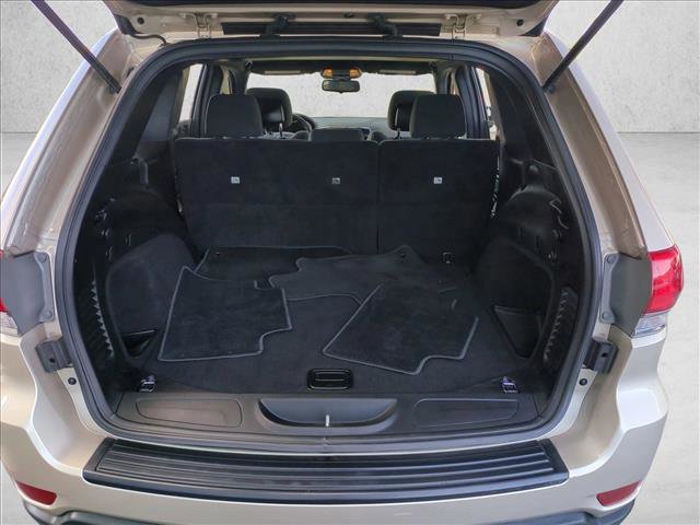 Used 2015 Jeep Grand Cherokee Laredo w/ Quick Order Package 23E image 6