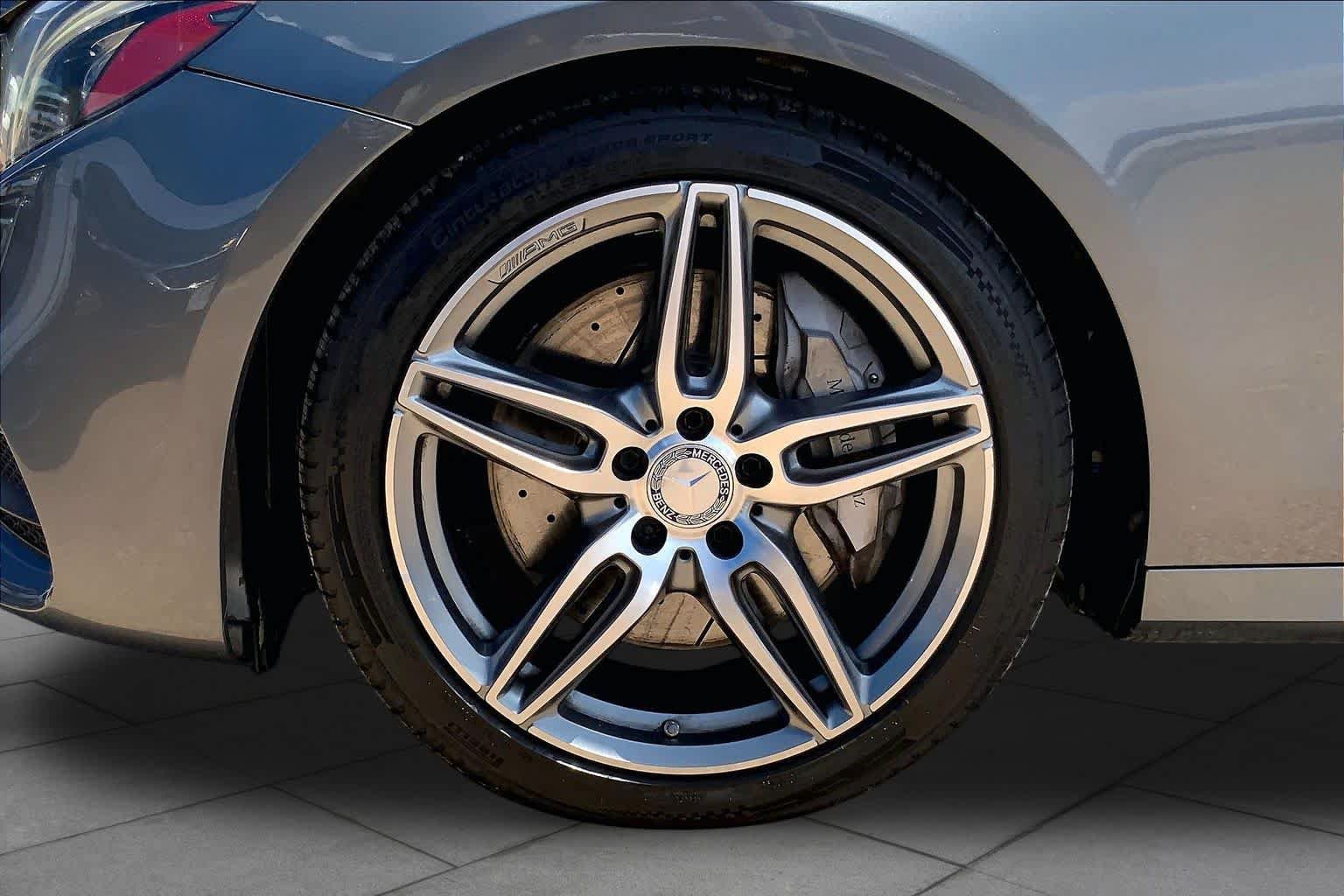 Used 2017 Mercedes-Benz E 300 image 11