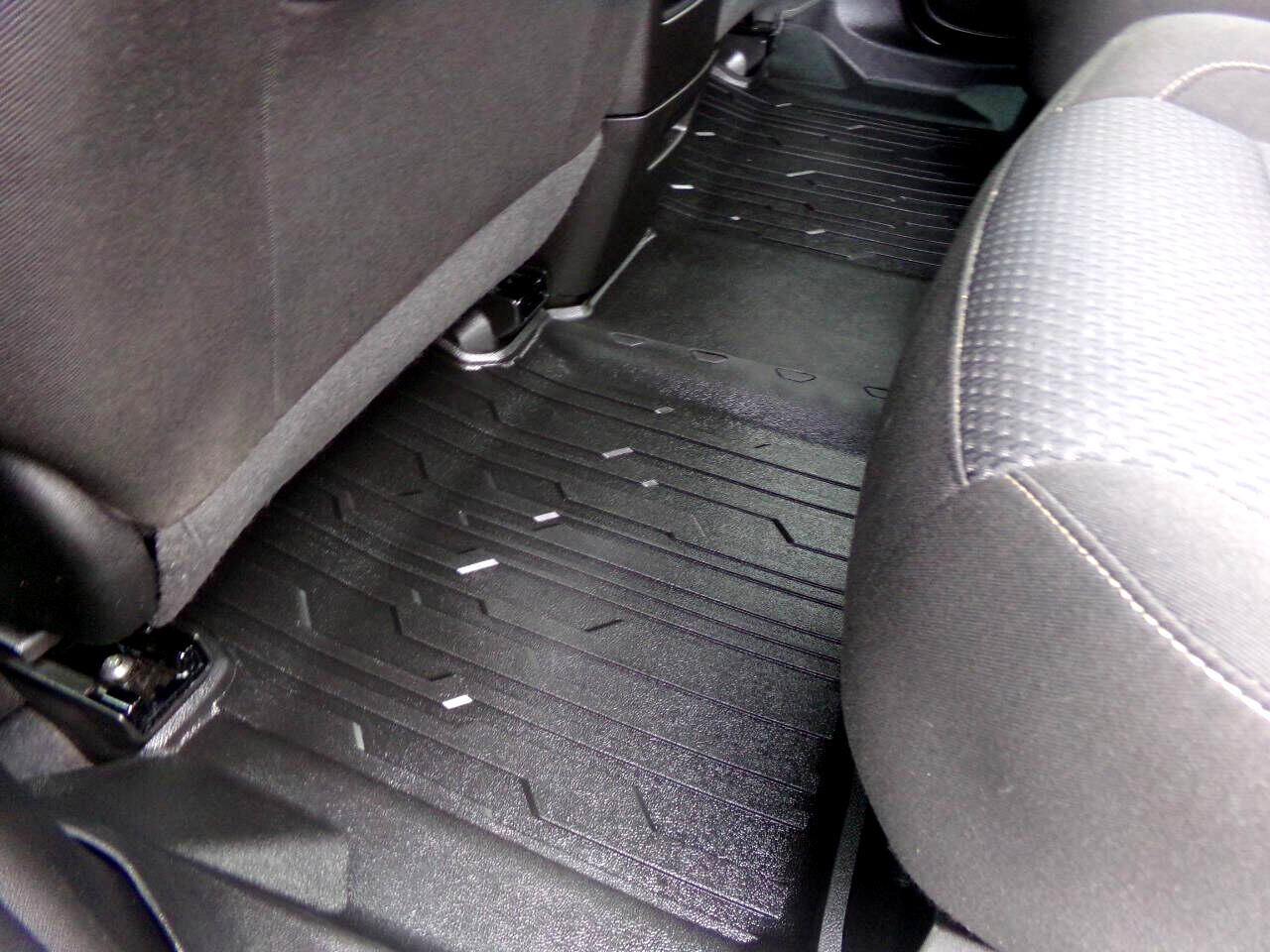 Used 2023 GMC Acadia SLE w/ Driver Convenience Package image 84