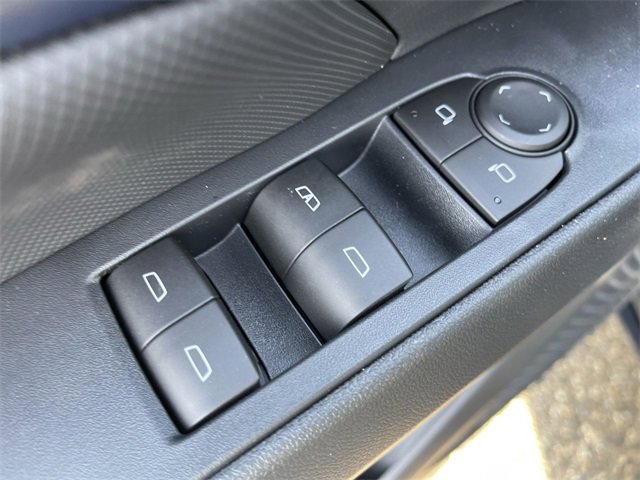 New 2026 Chevrolet Equinox EV LT image 13