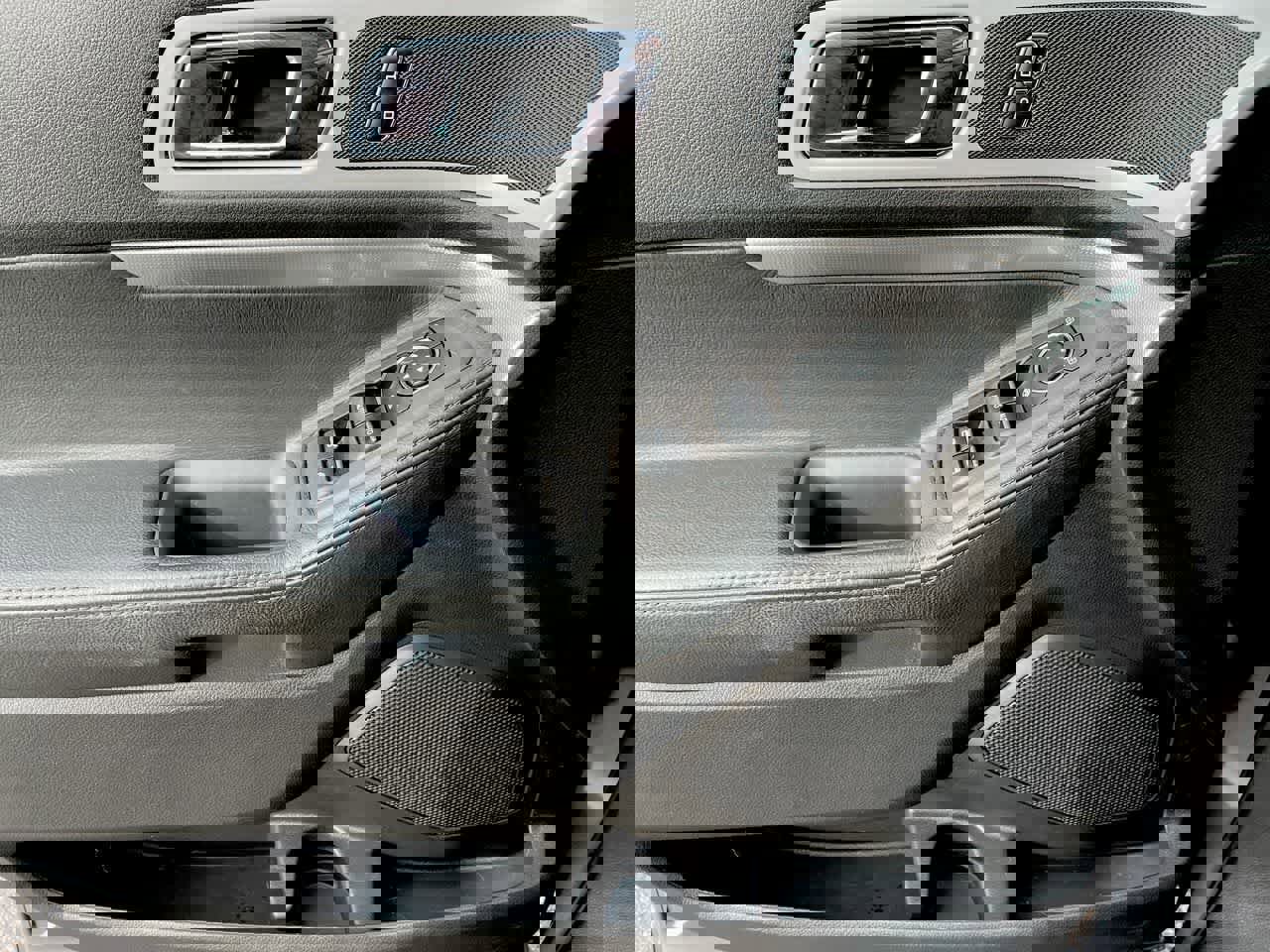 Used 2014 Ford Explorer XLT w/ Equipment Group 202A image 31