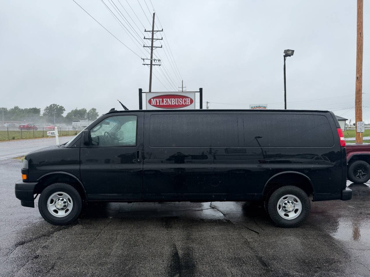 Used 2022 Chevrolet Express 3500 Extended w/ Driver Convenience Package