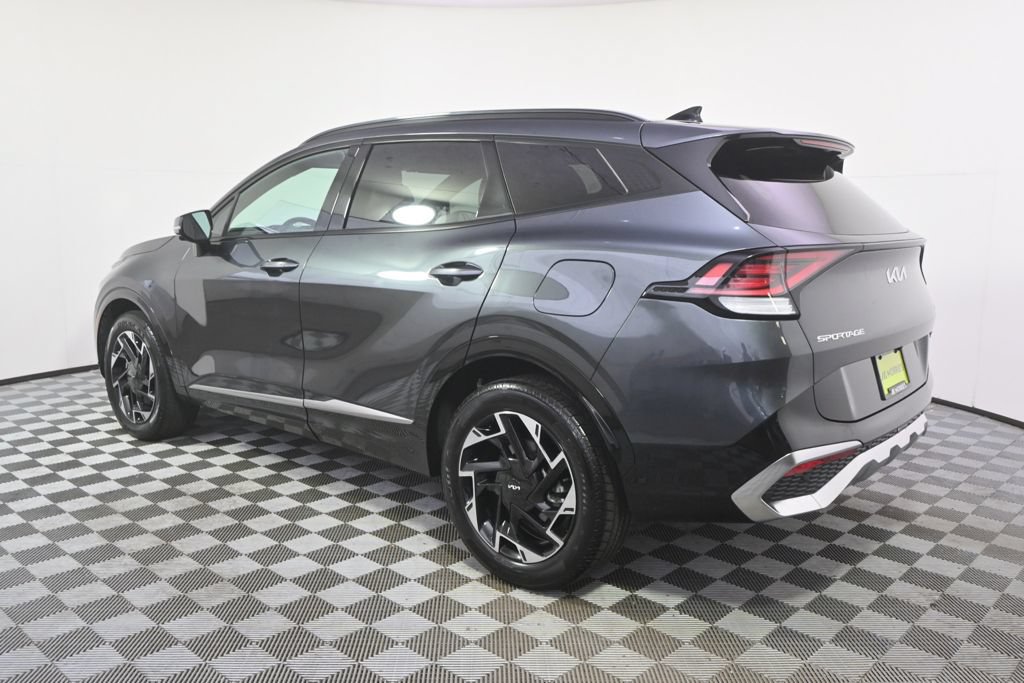 Used 2023 Kia Sportage SX AWD/4WD image 3