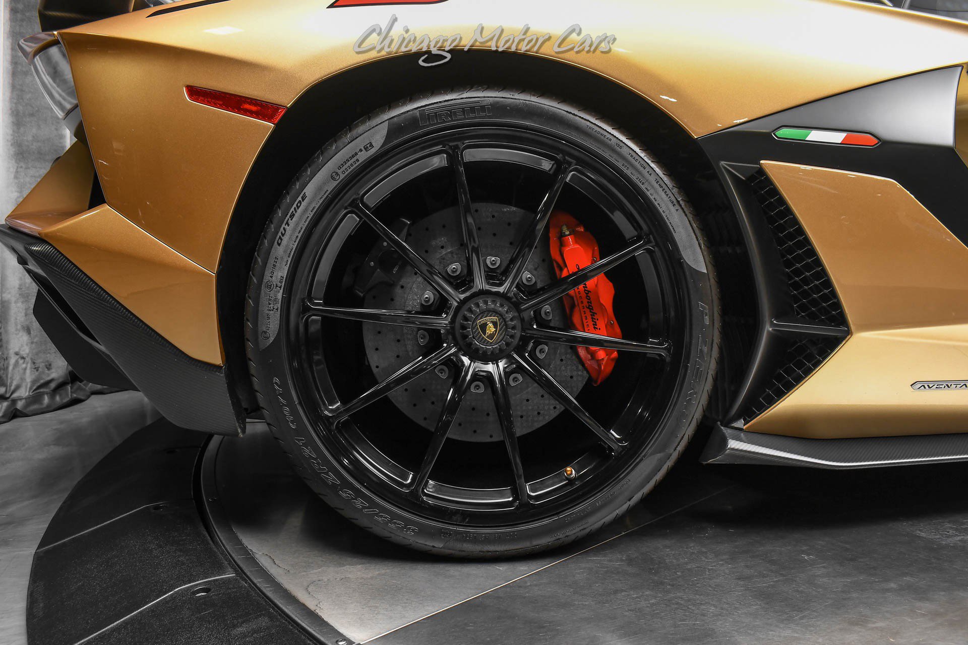 Used 2019 Lamborghini Aventador SVJ AWD/4WD image 60