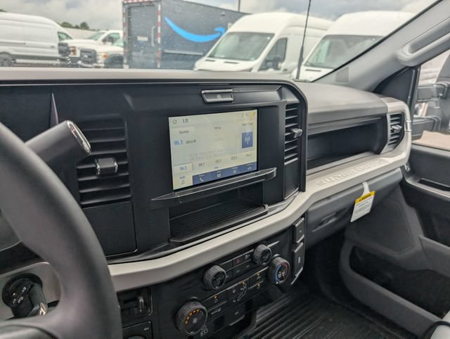 New 2025 Ford F350 XL w/ XL Chrome Package AWD/4WD image 21