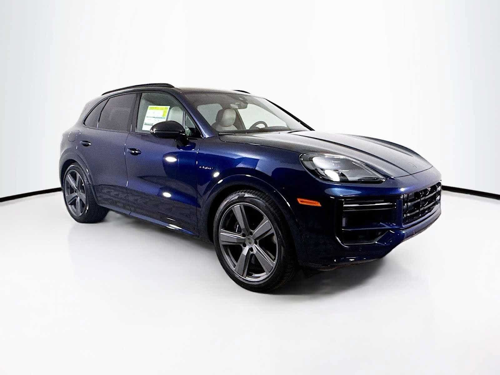 New 2025 Porsche Cayenne Turbo AWD/4WD image 7