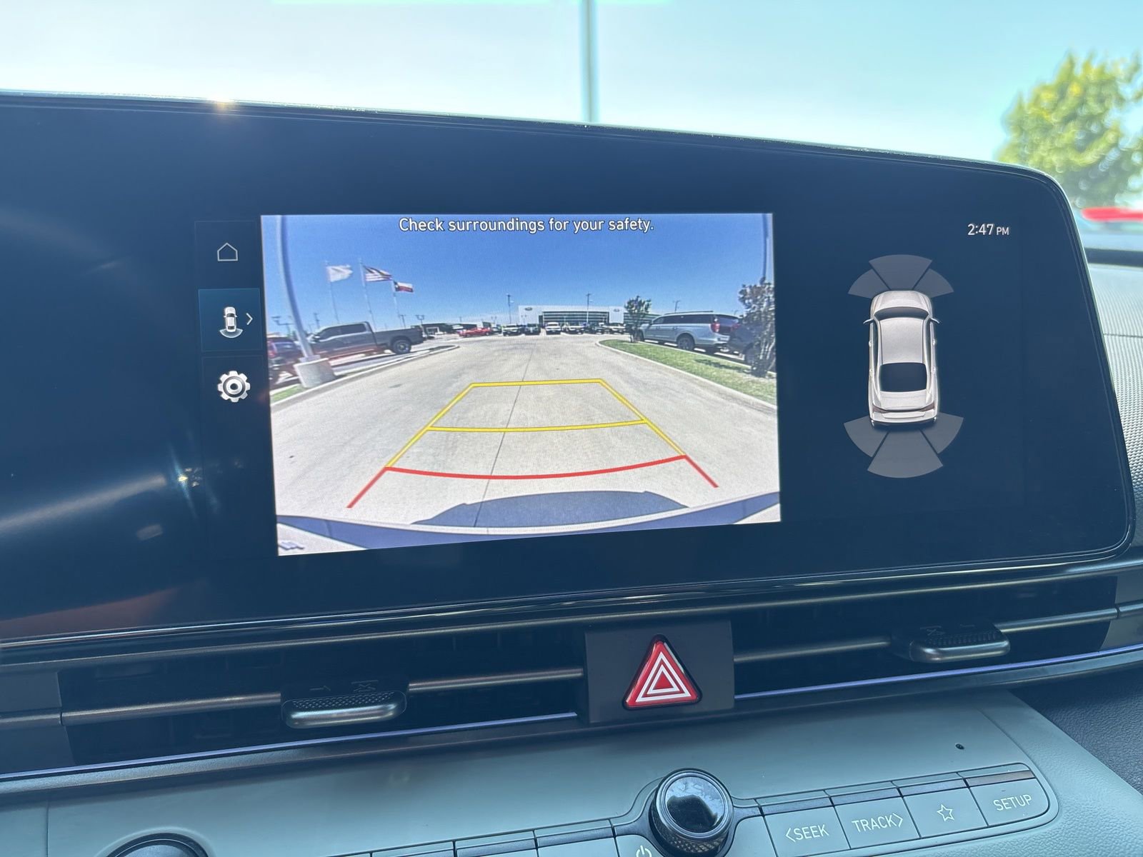 Used 2024 Hyundai Elantra Limited FWD image 24