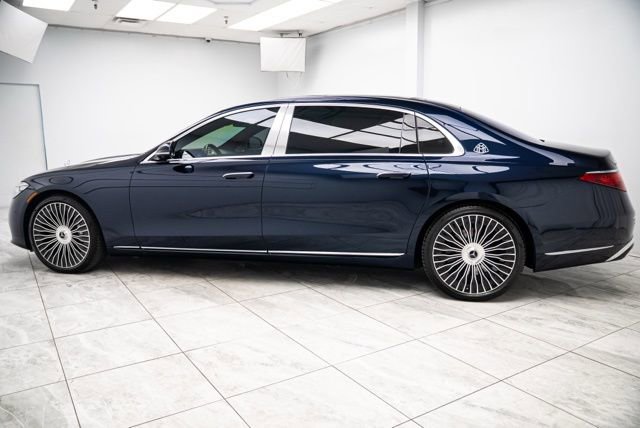 Used 2025 Mercedes-Benz Maybach S 580 4MATIC image 5