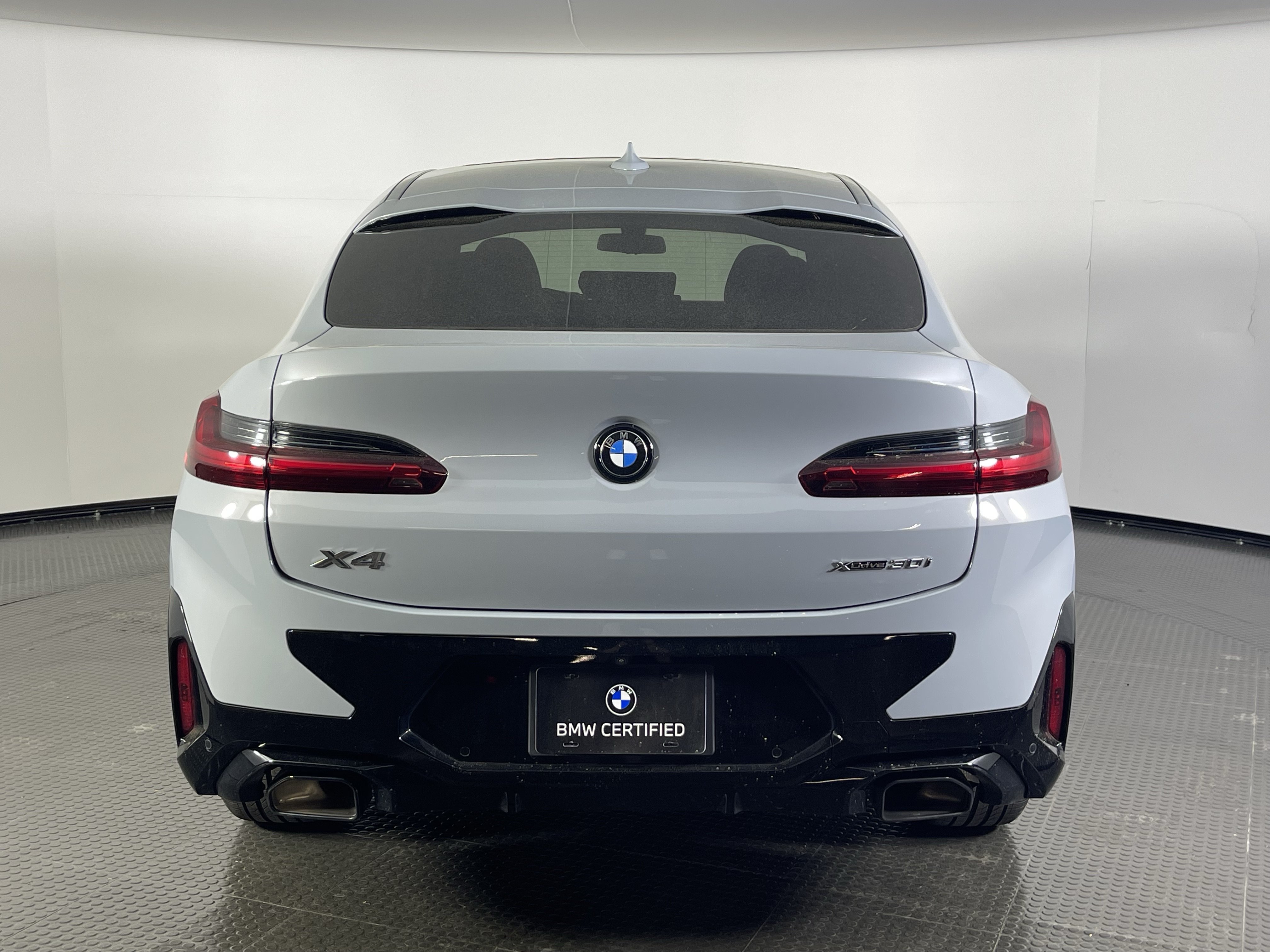 Certified 2025 BMW X4 xDrive30i w/ Premium Package AWD/4WD image 7