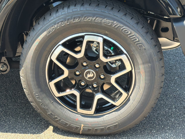 New 2026 Ford Bronco Outer Banks AWD/4WD image 21